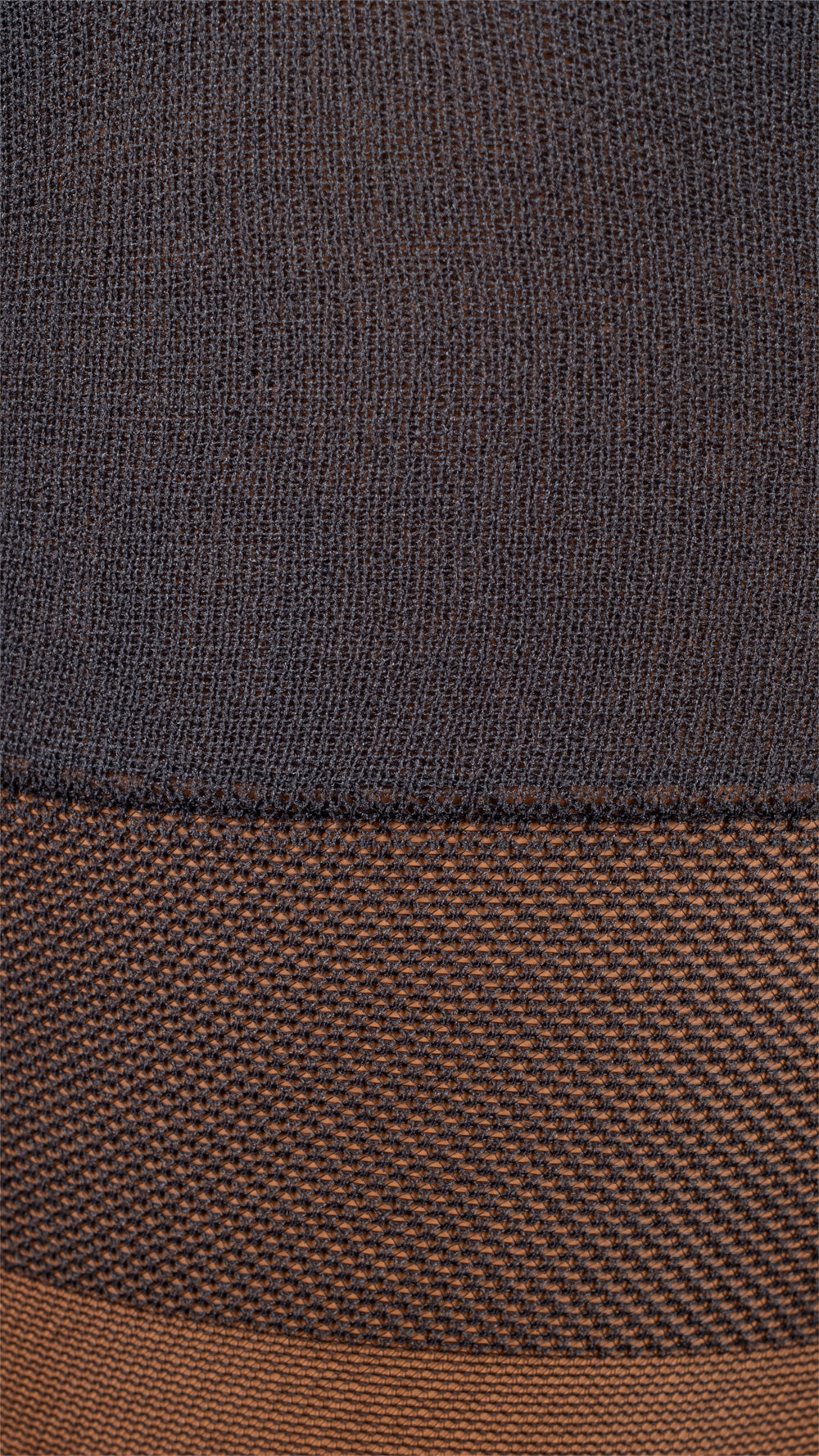 Sara 20 Den Silky Stockings: Embrace Your Elegance