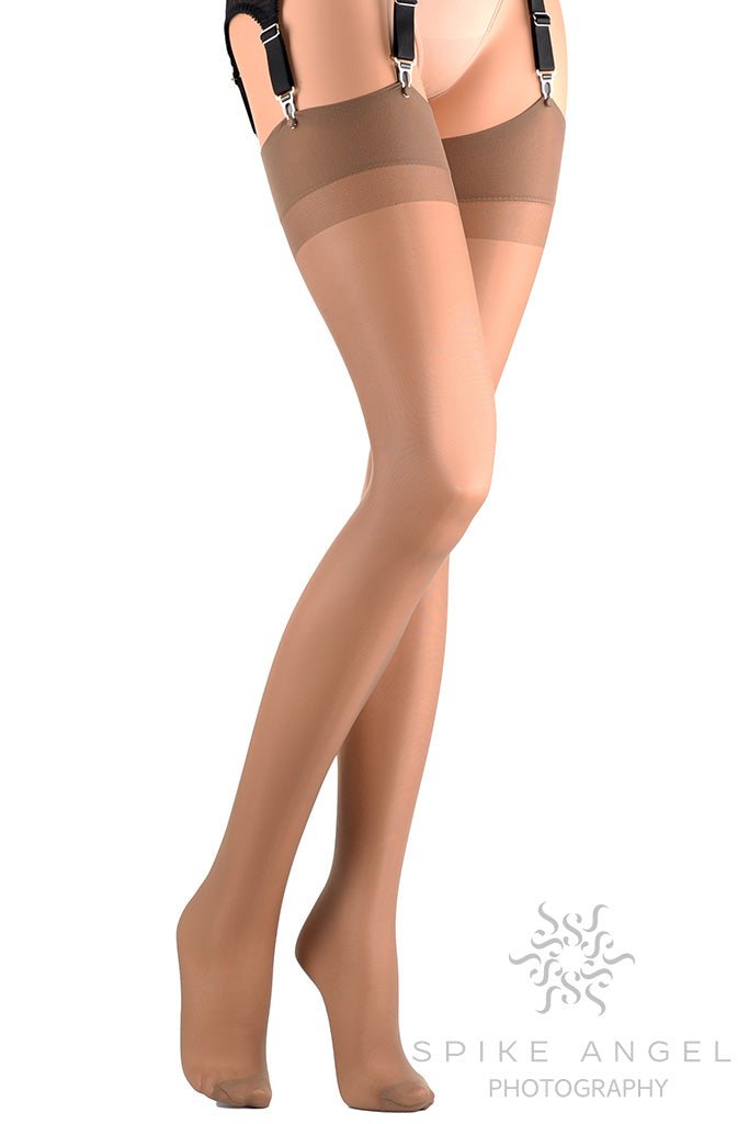 Sara 20 Den Silky Stockings offer elegance and comfort, perfect for enhancing your evening style.