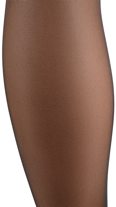 Fanny 15 Den Lace Top Thigh Highs offer elegant allure, perfect for enchanting evenings and stylish outfits.