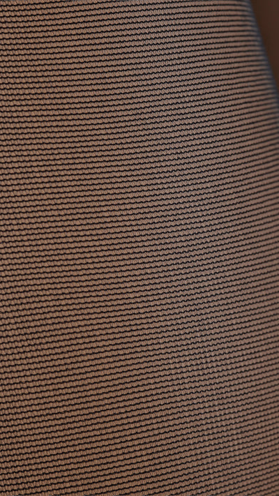 Fanny 15 Den Lace Top Thigh Highs for Elegant Legs showcase delicate lace and a captivating design for stylish allure.