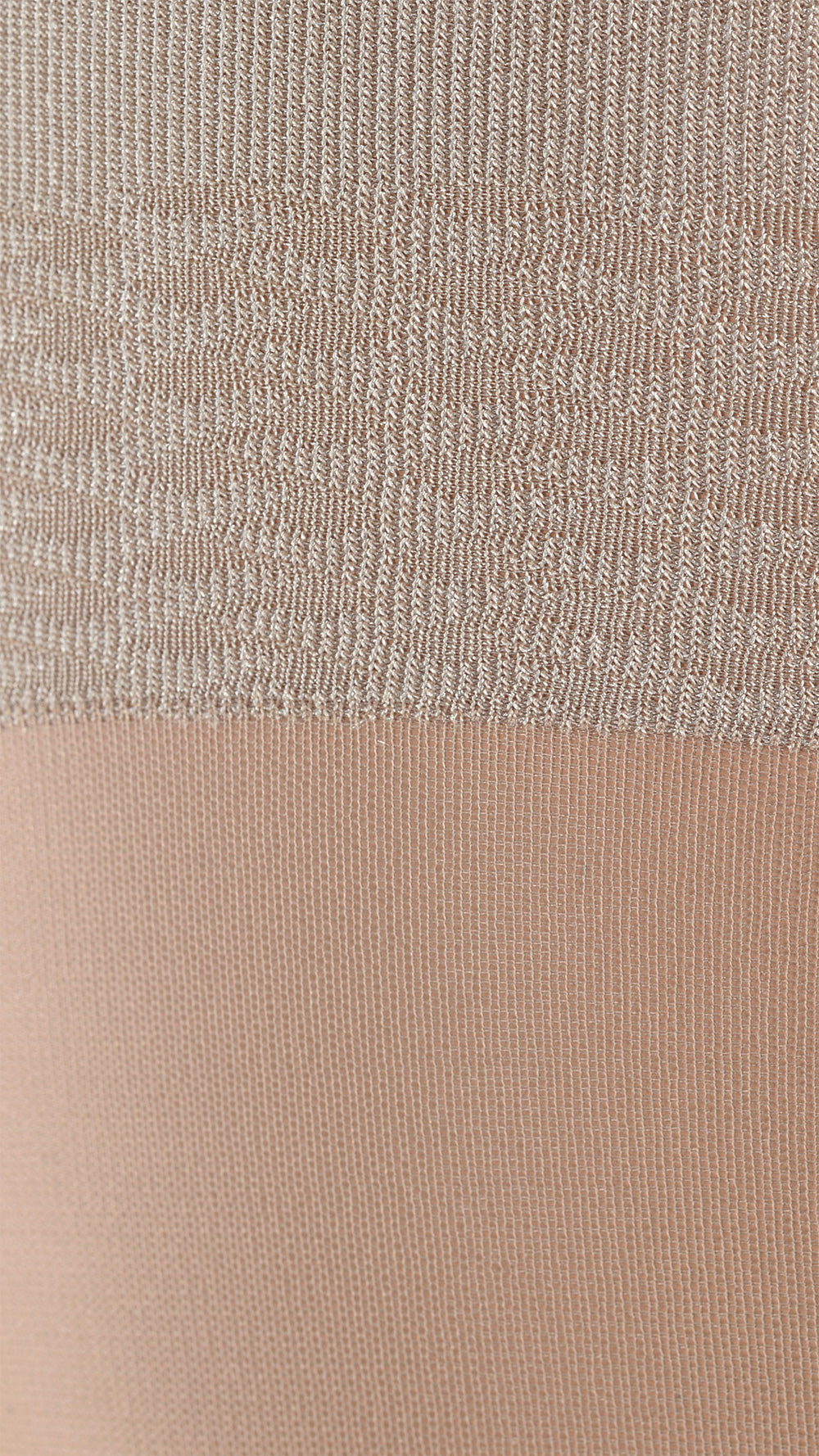 Trasparenze Modella 20 Den Push Up Pantyhose for Flawless Shaping, offering elegance and comfort in every wear.