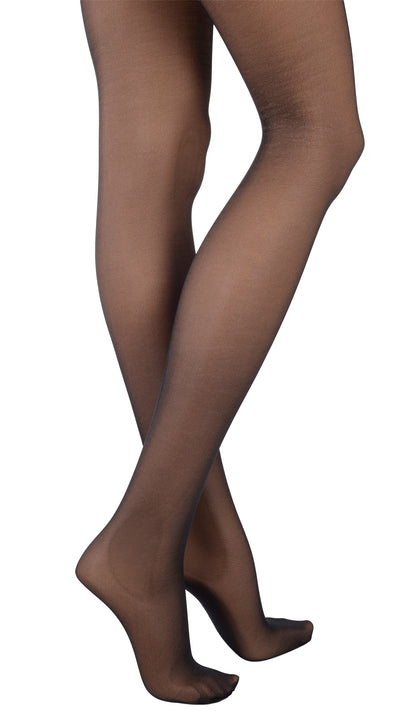 Modello Speciale 70 Support Pantyhose 8-11 mmHg 11-15 hPa offers elegant comfort for chic, stylish legs.