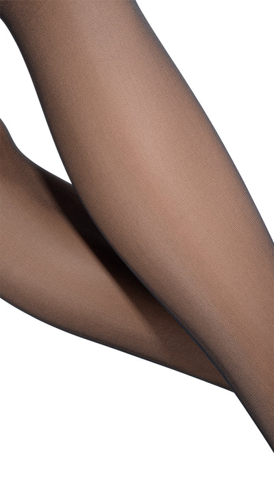 Sara 20 Den Silky Stockings: Embrace Your Elegance
