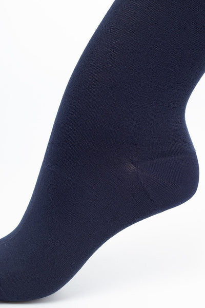 Relieve tired legs with Active Compression Socks 11-14 mmHg 15-19 hPa for ultimate comfort after your adventures.
