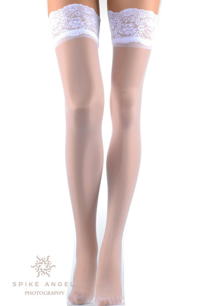 Veneziana AR Beautiful Thigh High Stockings offer a stylish sheer look, perfect for fashionable women.
