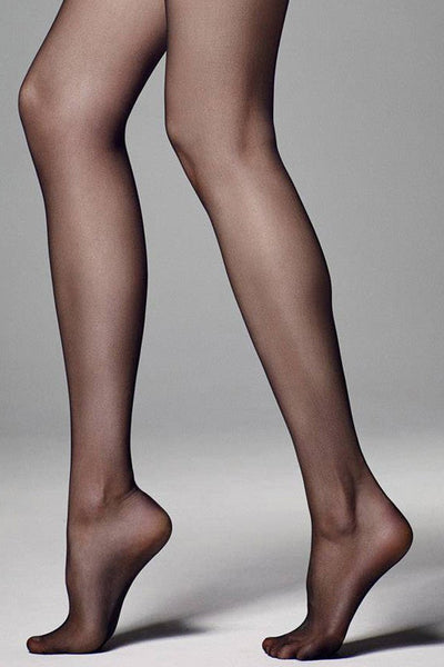 Elegant AR Catalina Thigh High Stockings from Veneziana, featuring ultra sheer transparency and perfect fit for style.