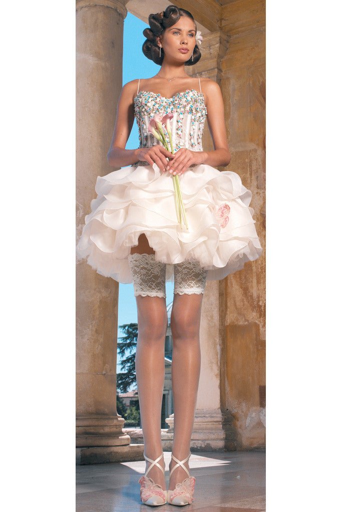 Elegant model showcasing Trasparenze Athena 8 Den Luxury Thigh Highs, perfect for bridal and special occasions.