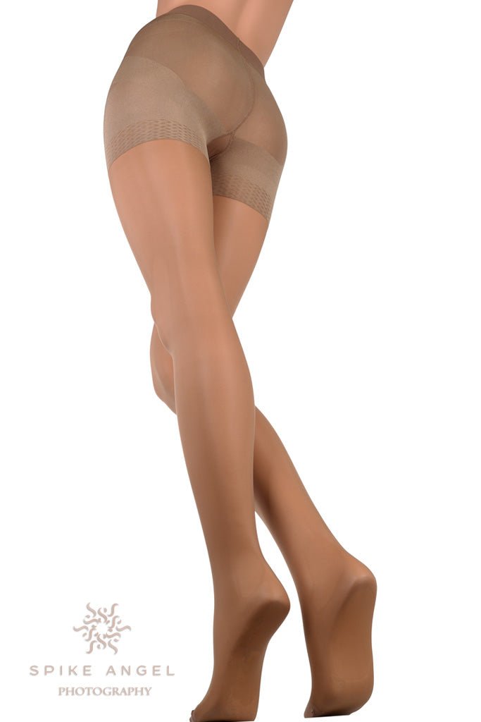 Discover comfort and elegance with Trasparenze Modella 20 Den Push Up Pantyhose for flawless shaping and style.