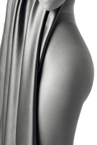 Nude Derm 40 Half-Sheer to Waist Shaping Pantyhose by Ibici, featuring Meryl® Cosmetotextile yarns for a smooth fit.