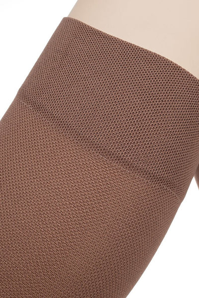 Repomen Compression Socks 16-20 mmHg 21-27 hPa offer support for travel, nursing, hiking, and fitness activities.