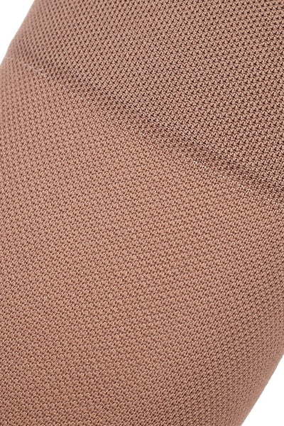 Repomen Compression Socks 16-20 mmHg 21-27 hPa provide support for active men during travel, fitness, and nursing.